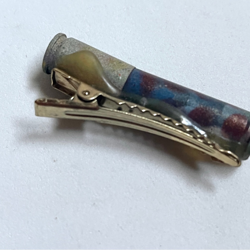 Artistic Polka Dot Brooch Clip- Multicolor- with Art Card. - Picture 6 of 7